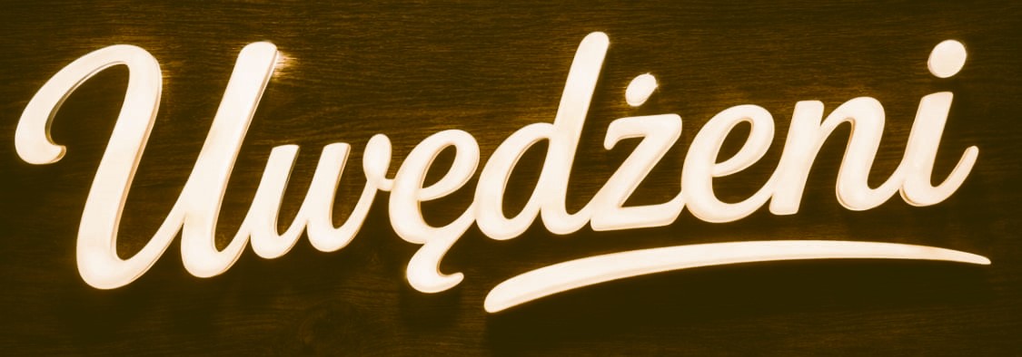 – wędzone mięsa, ryby i sery